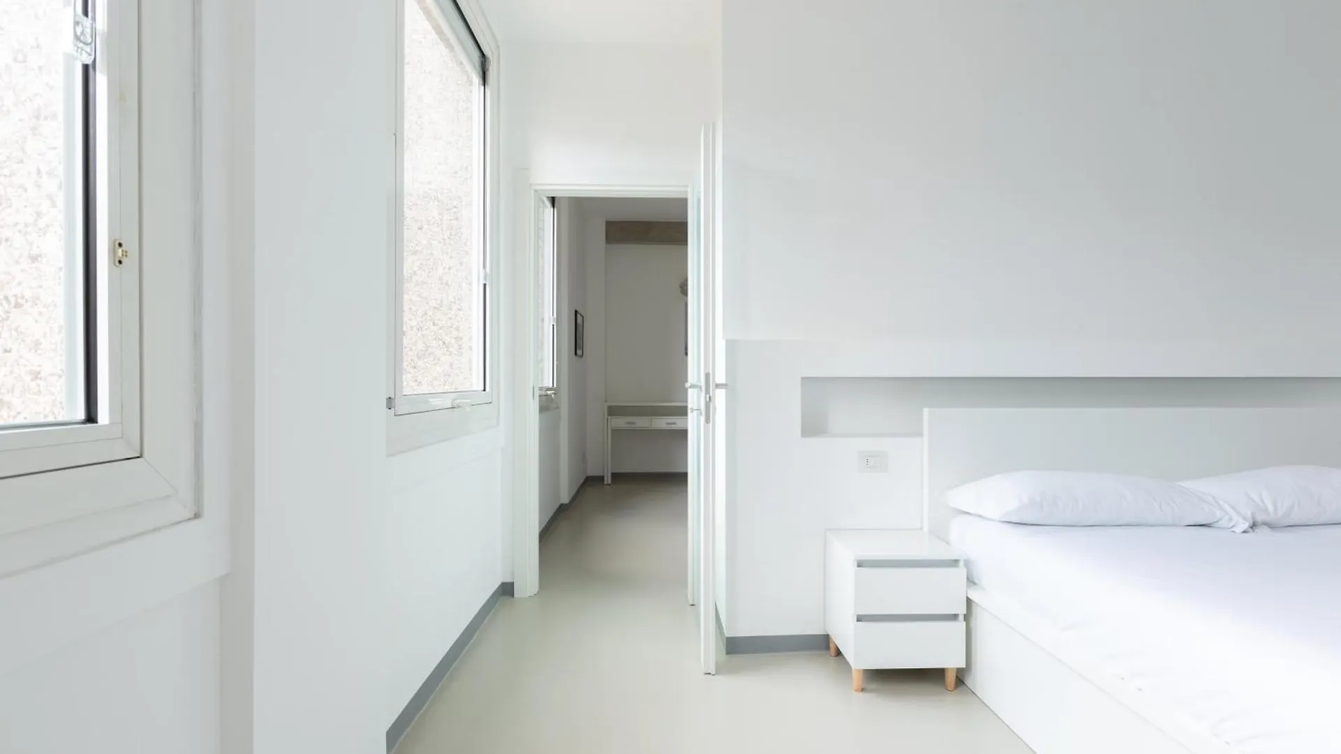 Porta Nuova Bright And Stylish Flat Apartment Milan 0*,  Italy